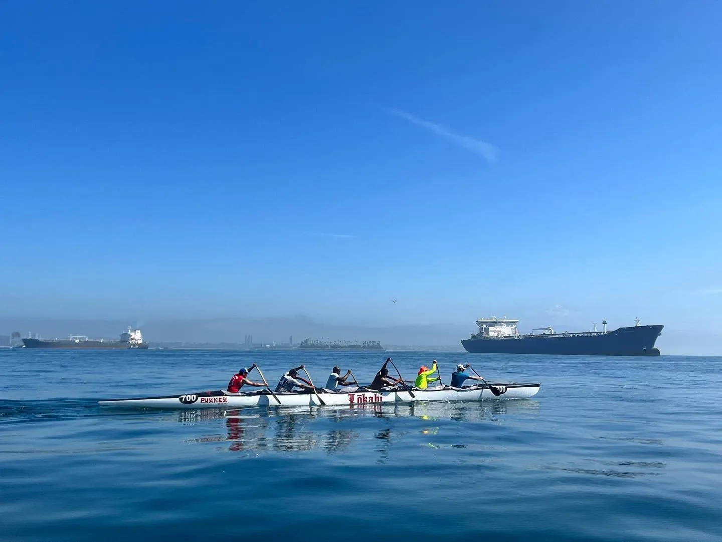 Lokahi paddling on the ocean