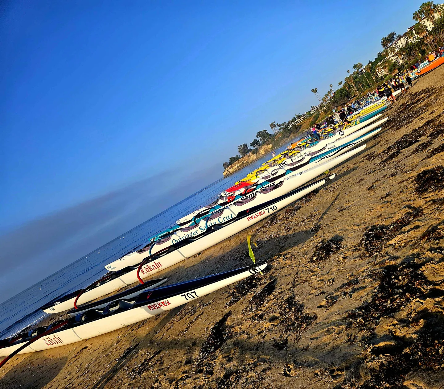 Lokahi paddling photo