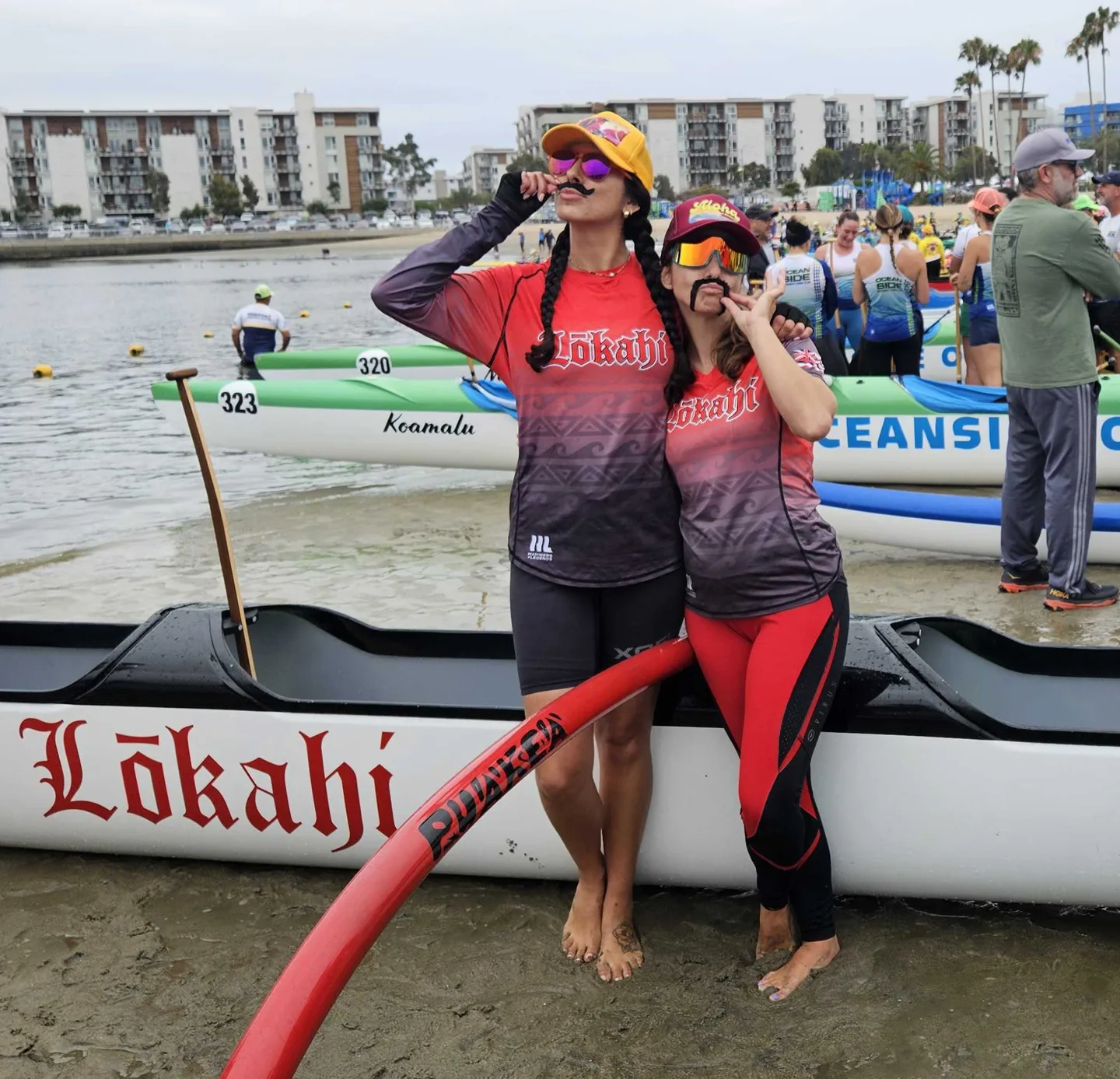 Lokahi paddling photo