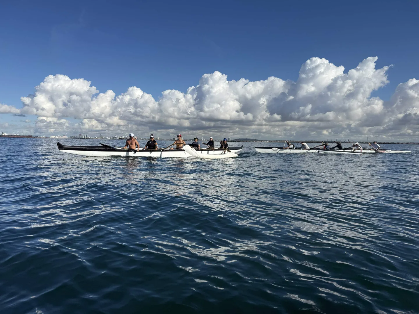 Lokahi paddling photo