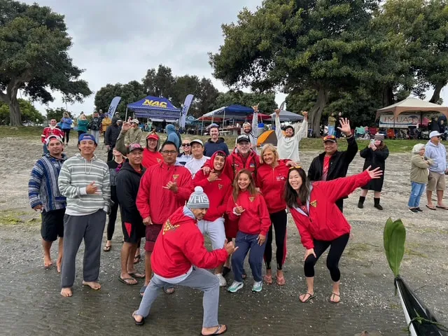 Lokahi paddling photo